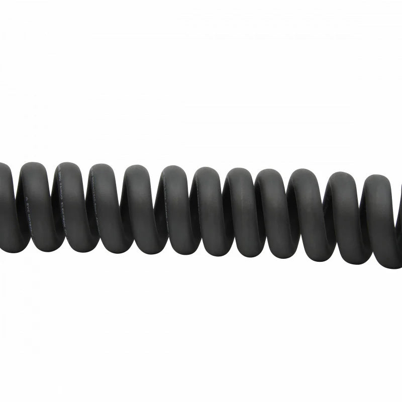 Gekrulde Type 2 laadkabel 3-fasig 16A (11 kW) van megaspullen.nl voor elektrische voertuigen.